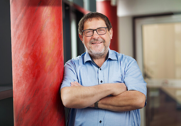 G&uuml;nter Schneider